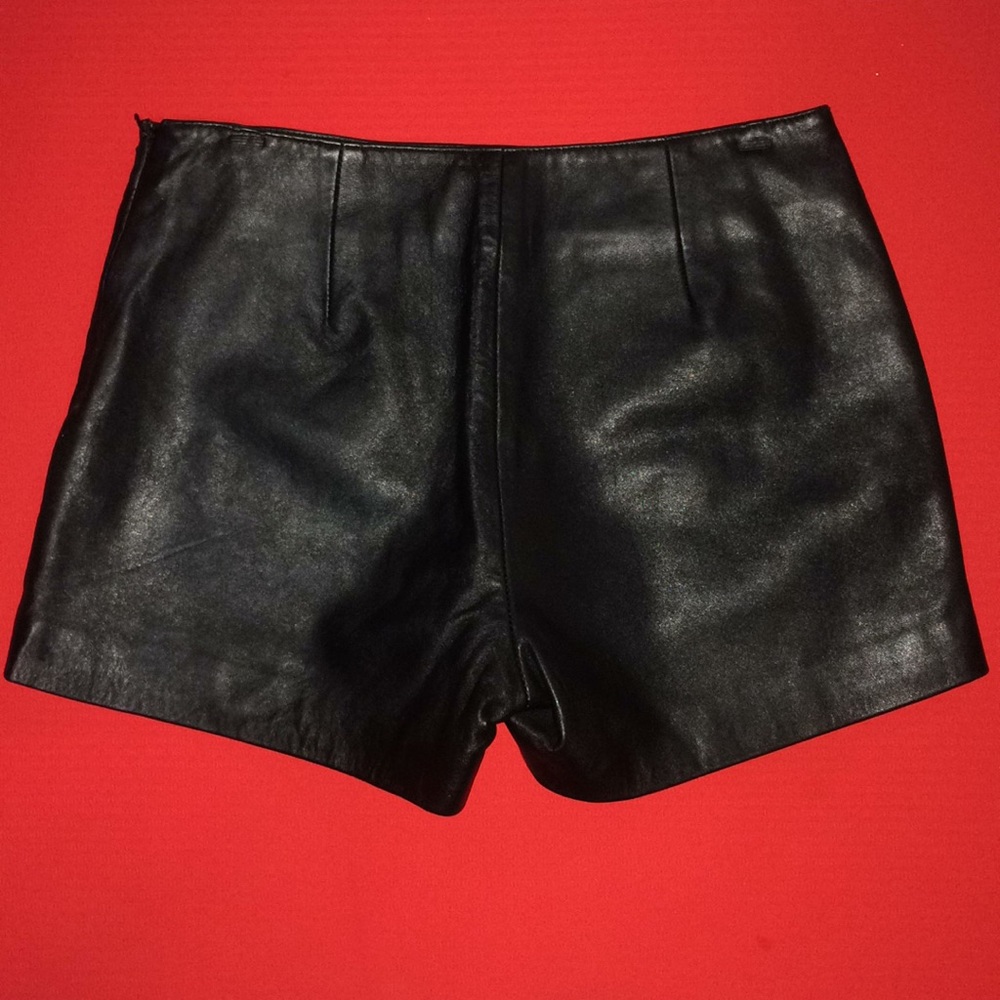 😻AMAZING HUGO BUSCATI COLLECTION LEATHER SHORTS😻 - Picture 2 of 8